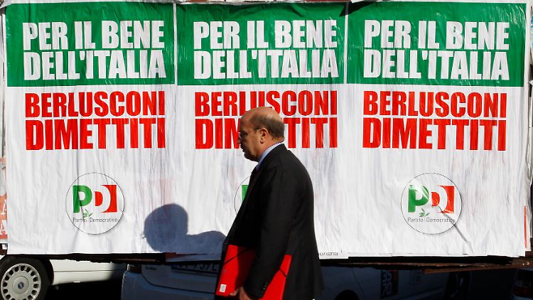 "Zum Wohle Italiens: Berlusconi tritt zurück"