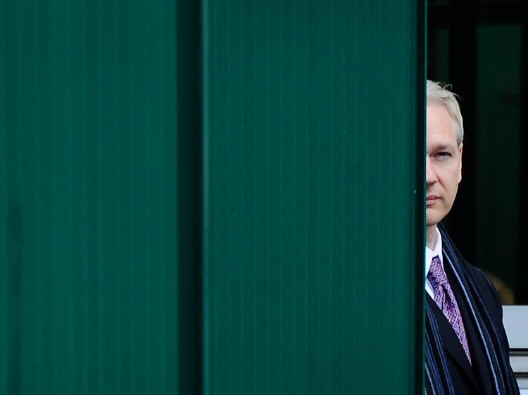 Julian Assange und sein Netzwerk bei Twitter - wer verschickte wann was?