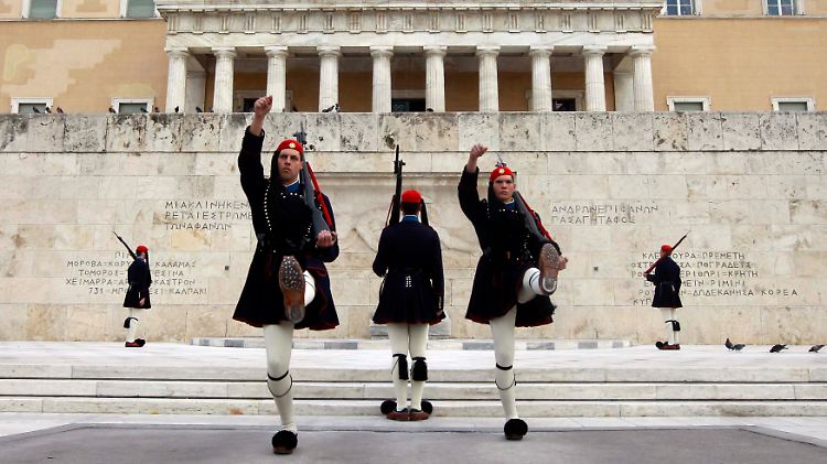 Wachablösung vor dem Parlament in Athen.