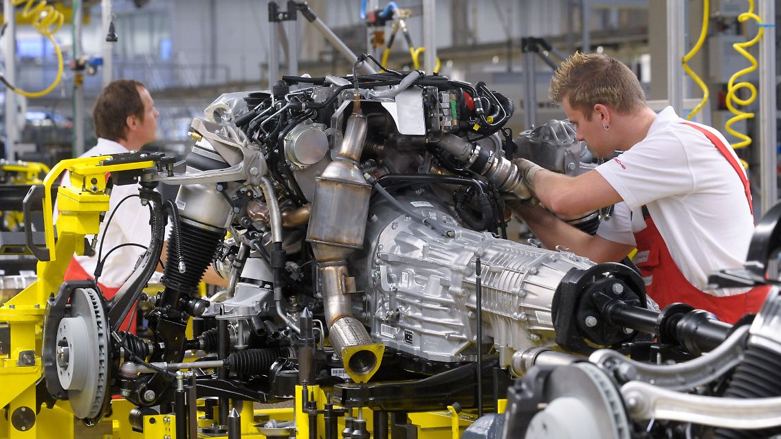 Produktion im Leipziger Porsche-Werk.