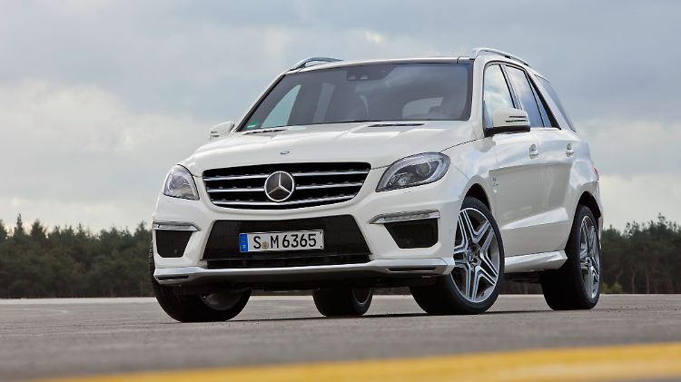 Mercedes legt die AMG-Version der M-Klasse auf.