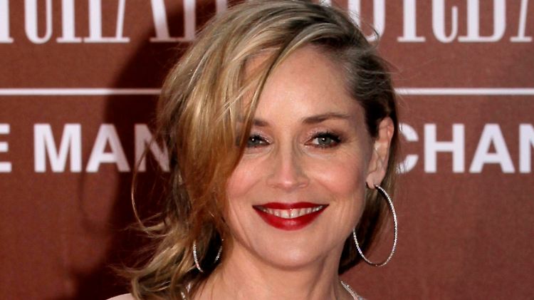 Bekannt aus "Basic Instinct": Sharon Stone.