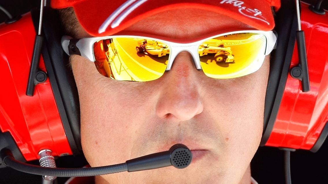 Sein Rennstall plant mit ihnen: Michael Schumacher und Deutschlands berühmtester Nacken.
