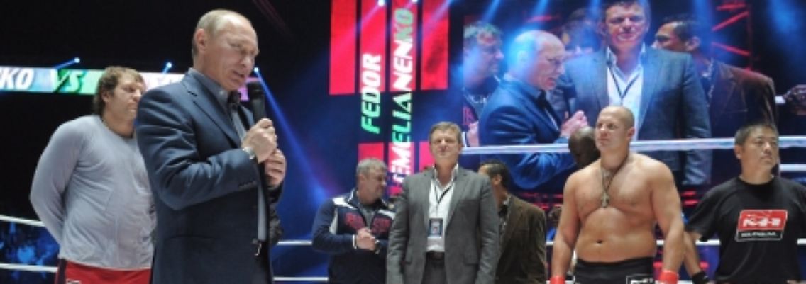 Putin stieg in den Ring - und kassierte Buhrufe und Pfiffe.