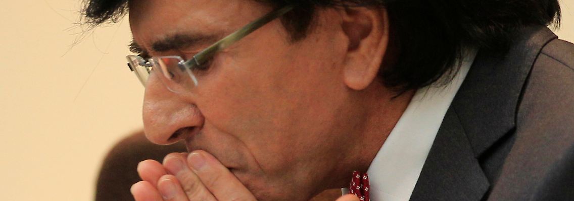 Elio Di Rupo gibt wieder einmal auf.