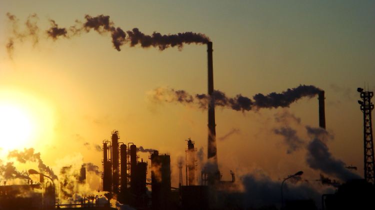 Chemiefabrik im nordchinesischen Tianjin.