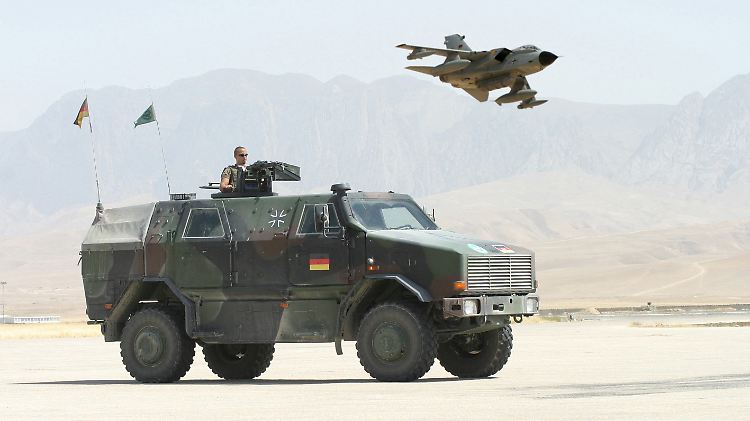 Anfang 2012 ziehen sich die ersten Bundeswehrsoldaten aus Afghanistan zurück.