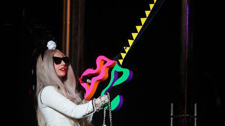 Stil-Ikone und Phänomen: Lady Gaga bei der Eröffnung ihres Ladens.
