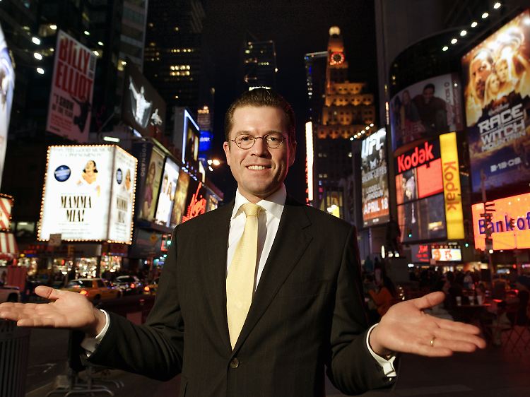 Gibt es irgendwann wieder solche Bilder? Guttenberg als Bundeswirtschaftsminister 2009.