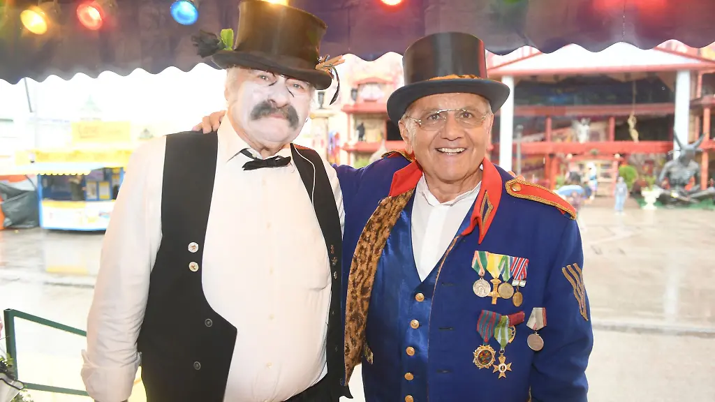 Ringo-der-Schreckliche-links-und-der-Schichtl-Manfred-Schauer-haben-40-Jahre-zusammengearbeitet