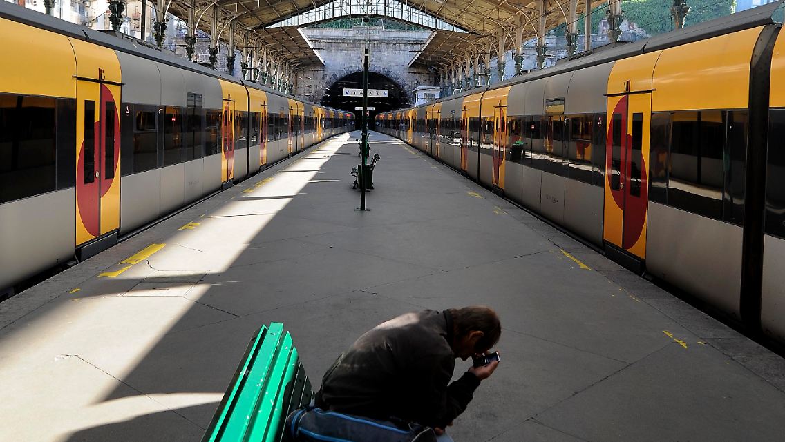 Nichts geht: Bahnstation in Porto.