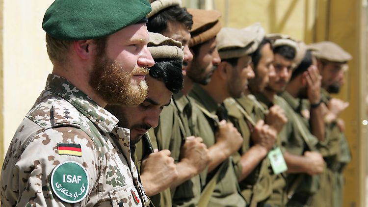 Die afghanische Armee wird bereits auf die Übergabe vorbereitet.