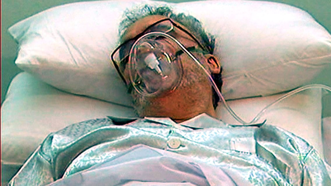 Fernsehbilder zeigen den schwerkranken Megrahi im libyschen Krankenhaus.