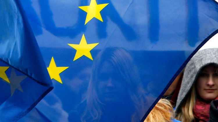 Misstrauen erfasst den Kapitalmarkt: Die Staatsfinanzierung braucht neue Ideen.