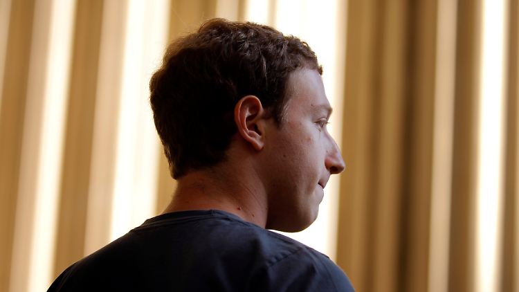 Zuckerberg ist das Gesicht von Facebook und das Mastermind: Geldsorgen braucht er sich nicht zu machen.