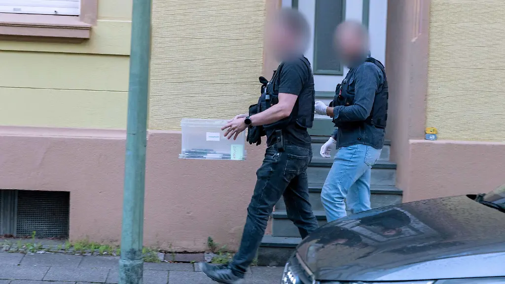 c629d3babbe52b9f1086081bd5b4f160