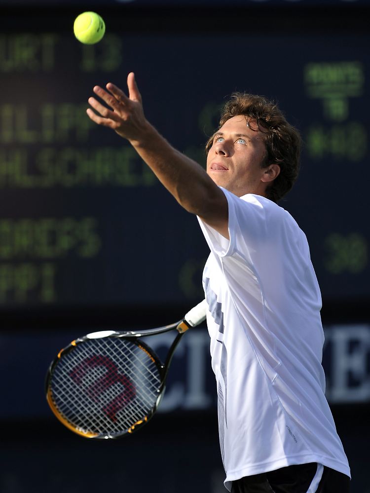 Philipp Kohlschreiber kann den Namen seines Gegners nicht aussprechen..