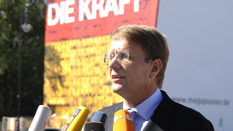 CDU-Generalsekretär Pofalla hatte die Werbung am 1. September noch vor großer Presse präsentiert.