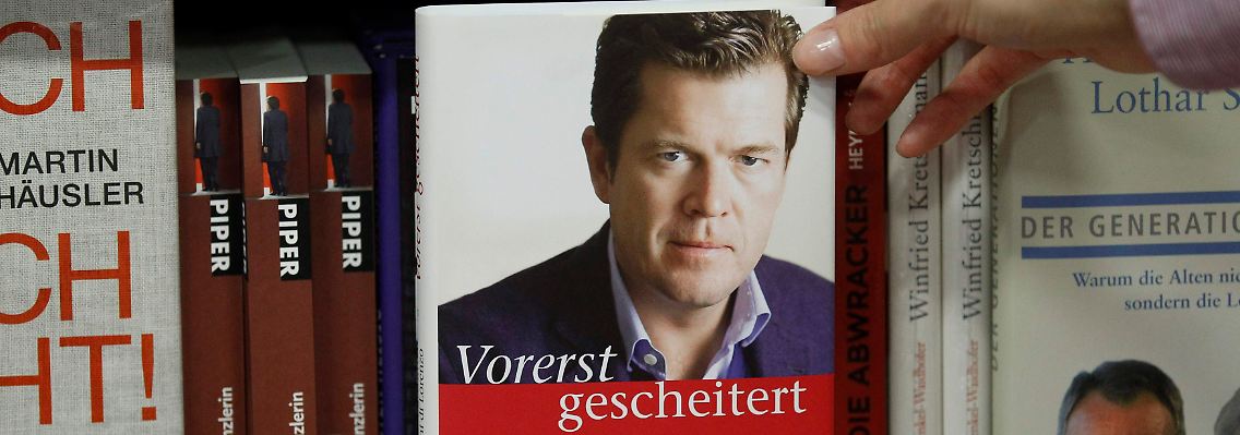 Guttenberg teilt in seinem Buch heftig aus.