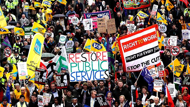 Demonstration in London.
