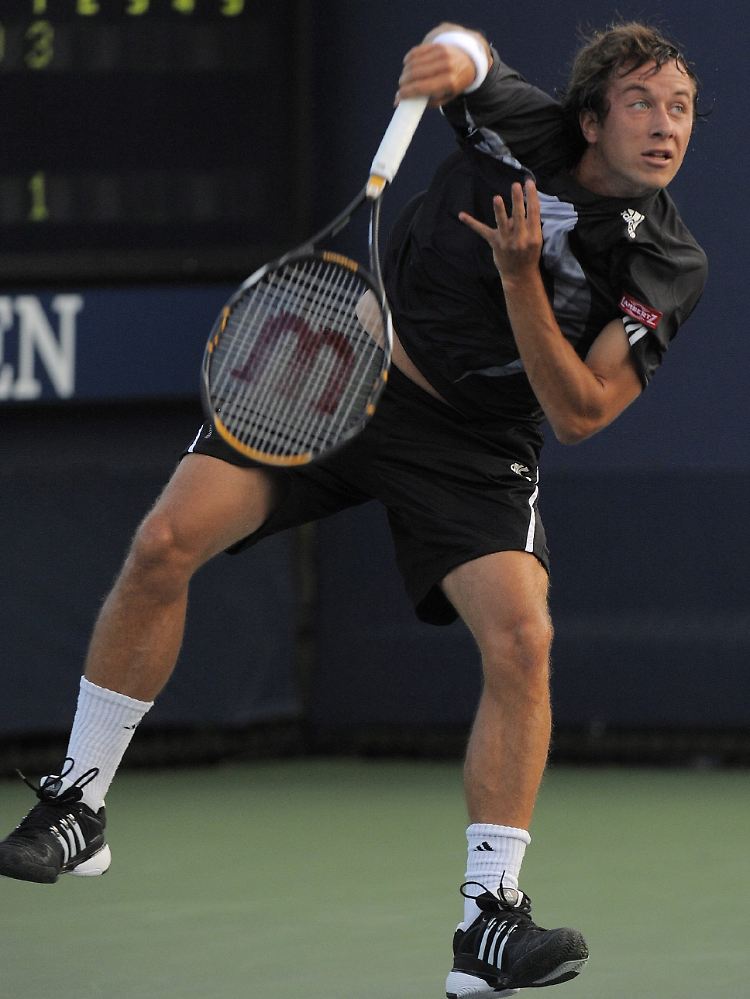 Philipp Kohlschreiber siegte locker in vier Sätzen.