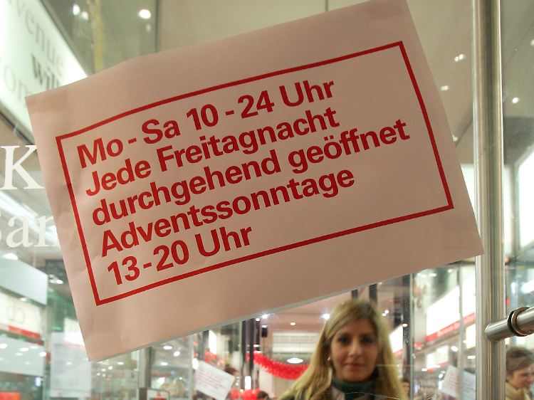 Dieses Geschäft hat räuberfreundliche Öffnungszeiten.