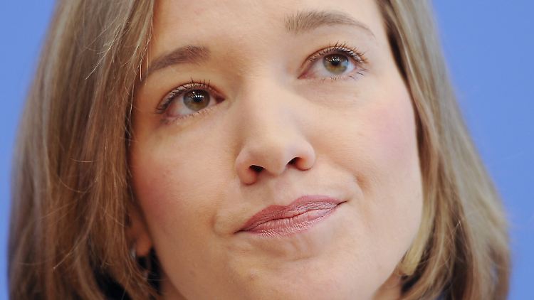 "Ausdruck peinlicher Selbstüberschätzung" oder "der einzige Weg, der eine Chance hat, in dieser Legislaturperiode durchzukommen"? Die Familienministerin hat neue Pläne.
