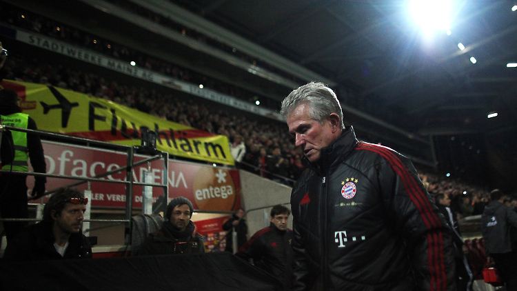Bayern-Trainer Jupp Heynckes hat mit seinem Team zuletzt zweimal in Folge in der Liga verloren - und das durchaus verdient.