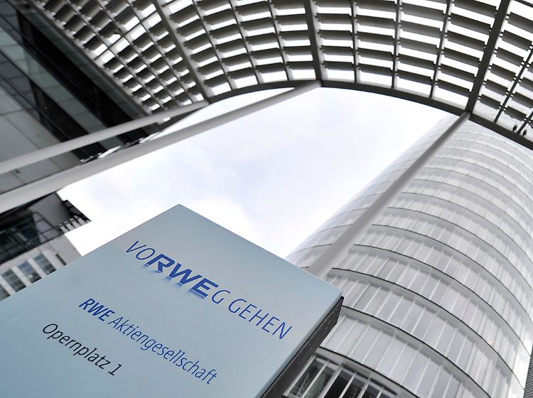 Bei RWE sind betriebsbedingte Kündigungen bis Ende 2012 ausgeschlossen.