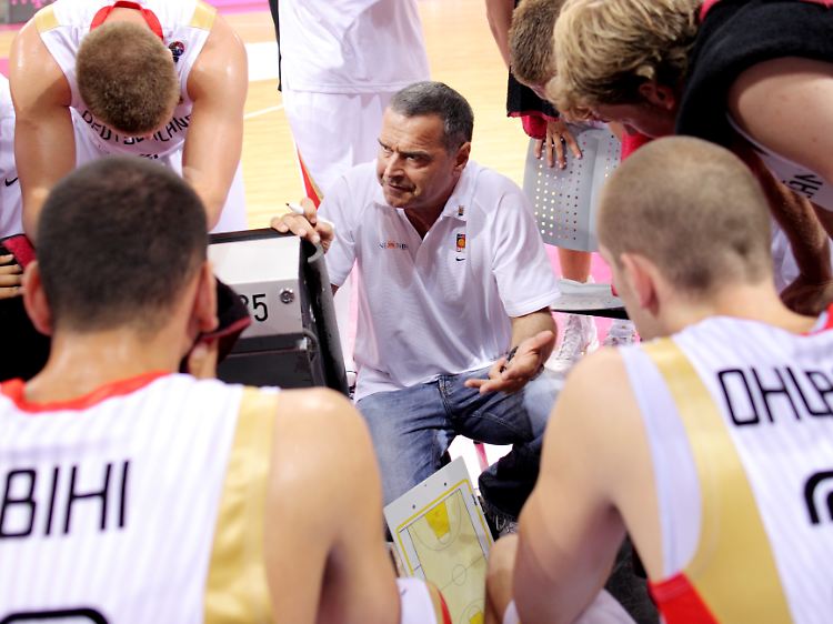 Arbeitet zuversichtlich mit einem jungen, motivierten Team: Dirk Bauermann.