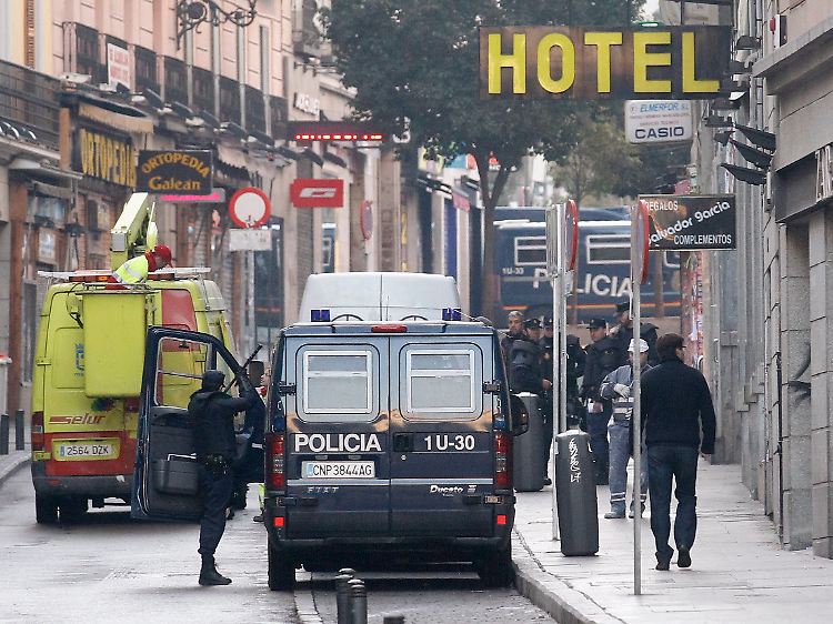 Ein leerstehendes Gebäude im Zentrum der spanischen Hauptstadt: Das "Hotel Madrid" liegt nur einen Steinwurf vom berühmten Puerta del Sol entfernt.