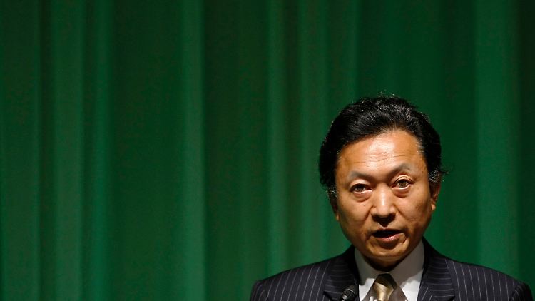 Yukio Hatoyama tritt sein Amt am 16. September an.