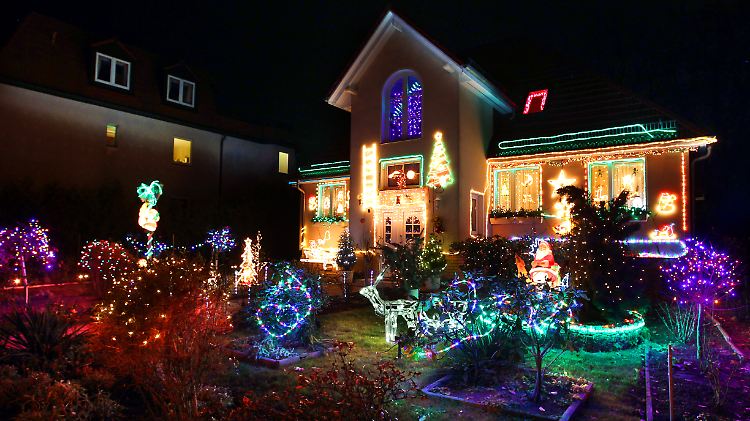 Manche mögen's in der Weihnachtszeit besonders bunt.
