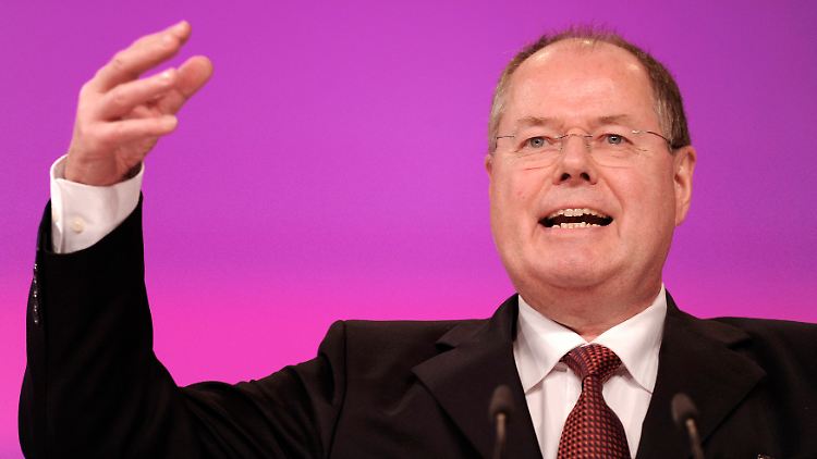 Die SPD müsse "das Bündnis der Starken mit den Schwachen gewährleisten", fordert Steinbrück.
