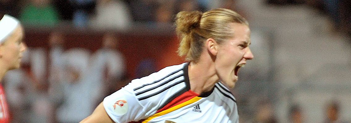 Simone Laudehr legte mit ihrem Tor zum 1:1 den Grundstein für den Sieg.