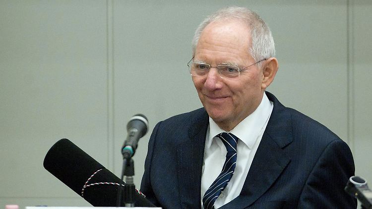 Finanzminister Wolfgang Schäuble rechnet mit der Zustimmung der Länder.