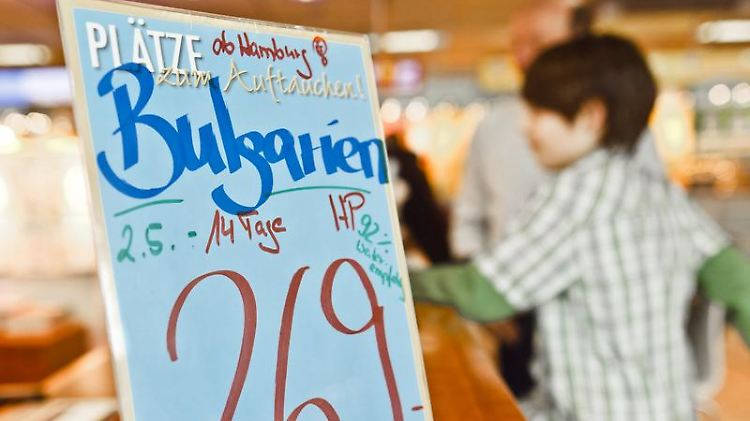 Bei Last-Minute-Reisen gibt es für die Weihnachtsfeiertage nur noch wenige Schnäppchen.