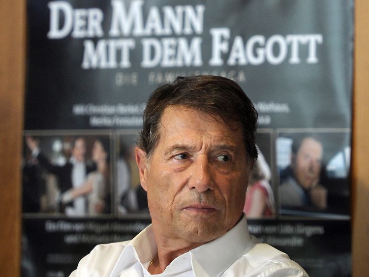 Ein Leben wie im Roman: Der Zweiteiler "Der Mann mit dem Fagott" erzählt das Leben eines Entertainers. Die Buchvorlage hat Udo Jürgens selbst geschrieben-.