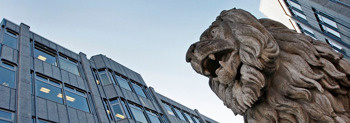 Verbrüllt, Löwe? BayernLB-Tochter HGAA wird verstaatlicht.
