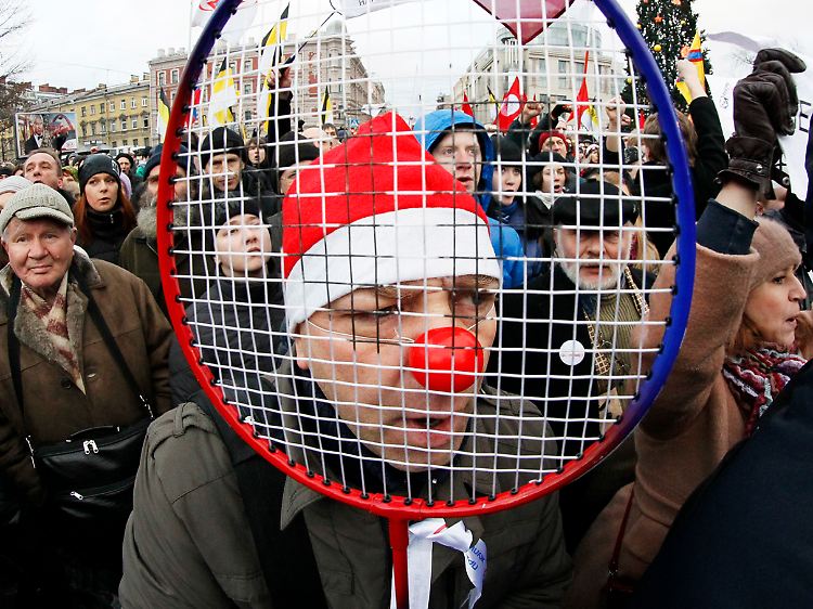 Ein Demonstrant in St. Petersburg.