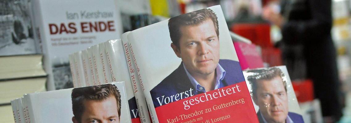 Lukrativ ist Guttenbergs Comeback-Versuch in jedem Fall: In der Bestsellerliste des "Spiegel" steht das Buch, das er nicht einmal selbst geschrieben hat, auf Platz 2.