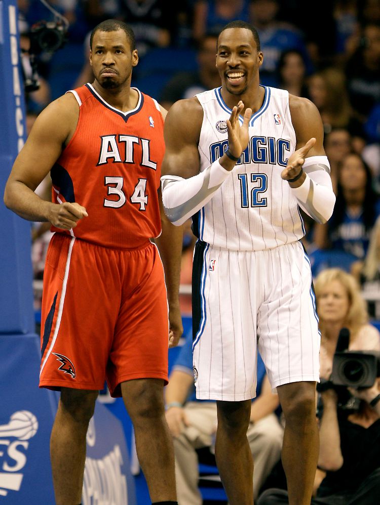 Dwight Howard (r.) ist ein Superstar. Er ist aber auch einer der NBA-Spieler mit den seltsamsten Kopf-Körper-Proportionen.