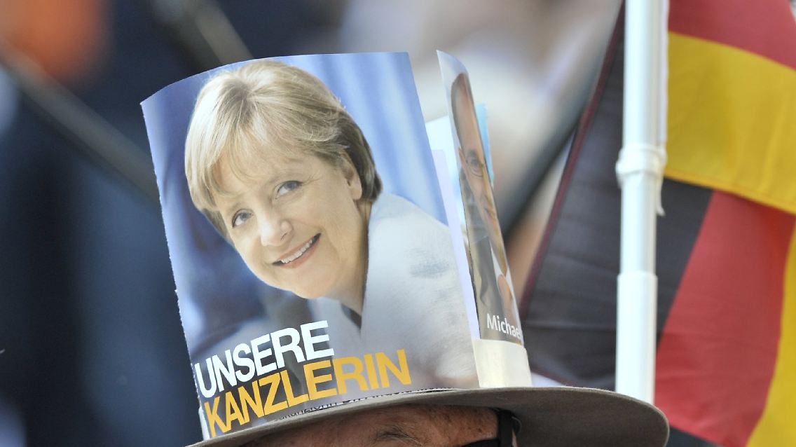 Wahlkampf mit Angie, hier auf dem Buttermarkt in Fulda (Hessen).