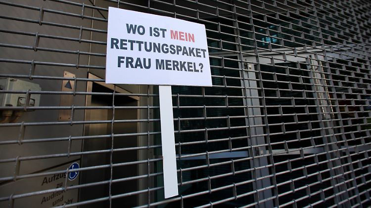 Bitte nicht! Die Commerzbank will es ohne Staatshilfen schaffen.