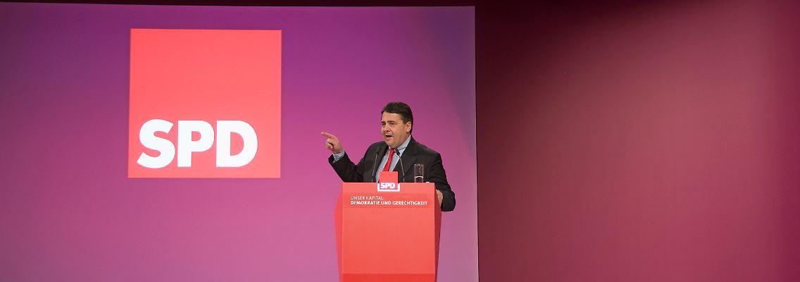 Die SPD und ihr Vorsitzender Gabriel holen auf - bis zu Union und Kanzlerin Merkel ist es aber noch ein weiter Weg.