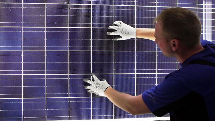 Deutschlands Solarbranche, einst Pionier und Vorreiter, steckt in einer Krise.