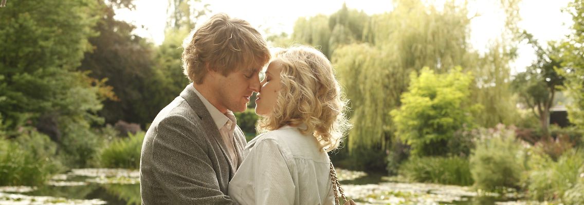 Wo die Liebe hinfällt? Gil (Owen Wilson) und Inez (Rachel McAdams) am Beginn des Films.