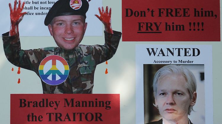 So sehen die Gegner von Wikileaks Bradley Manning - mit Blut an seinen Händen.