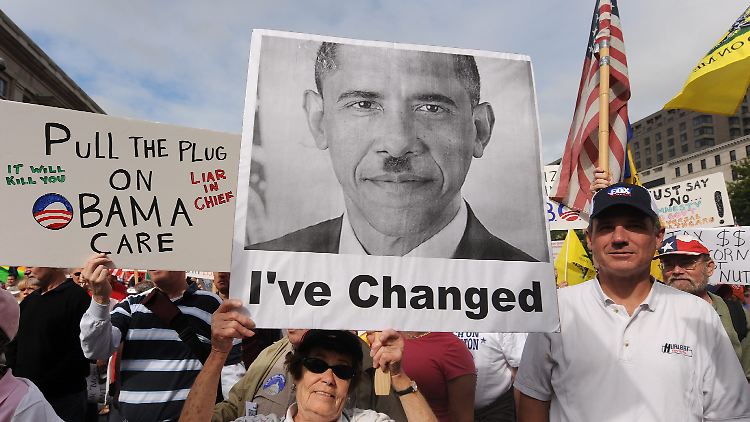 In der Politik Barack Obamas sehen die Anhänger der Tea Party puren Sozialismus - oder Schlimmeres.