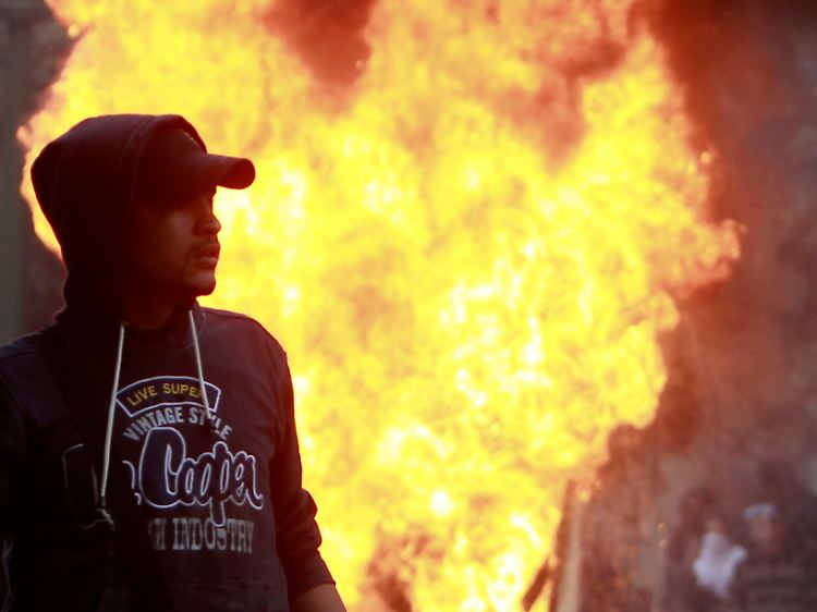 Feuer in der Nähe des Tahrir-Platzes.